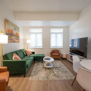 https://queen-city-classic.1sthotelscharlotte.com